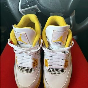 Air-Inspired Kids White and Yellow Basketball Shoes